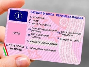 nuova patente di guida elettronica